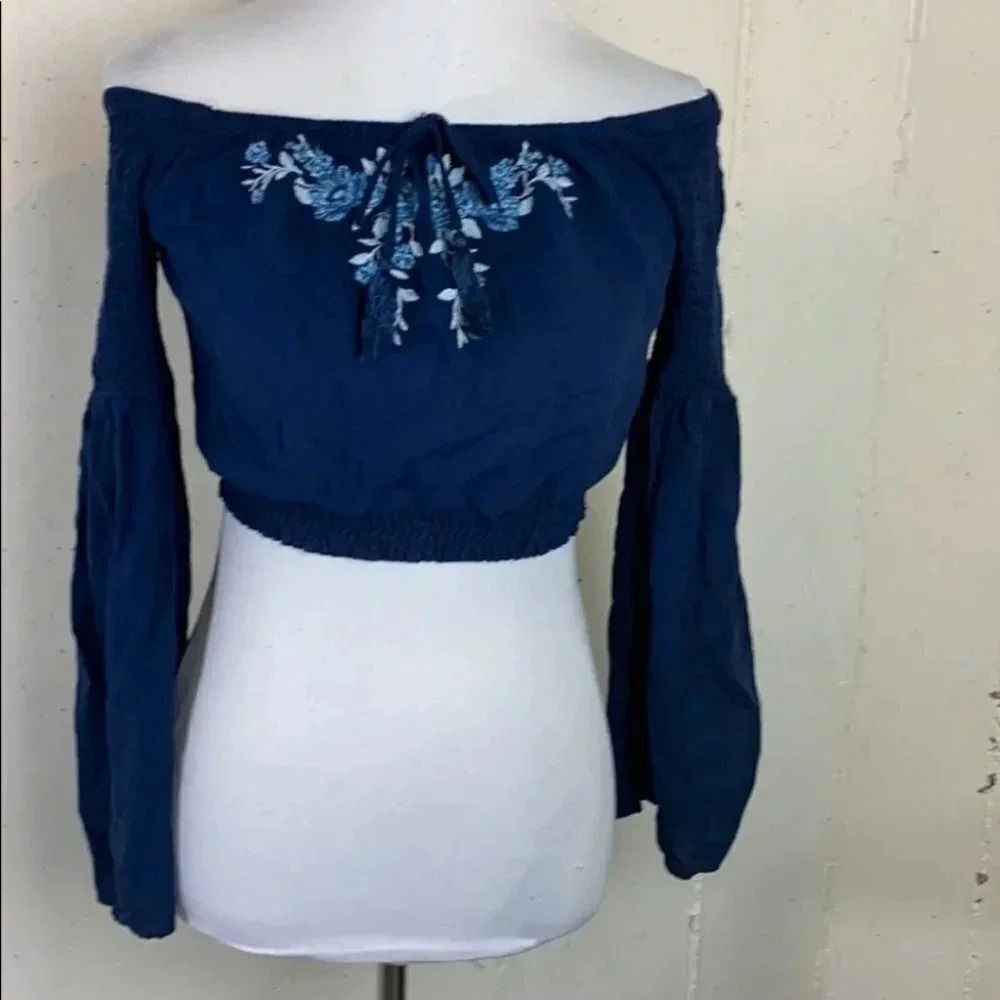 Lottie Moss S crop blue embroidered Boho‎ top